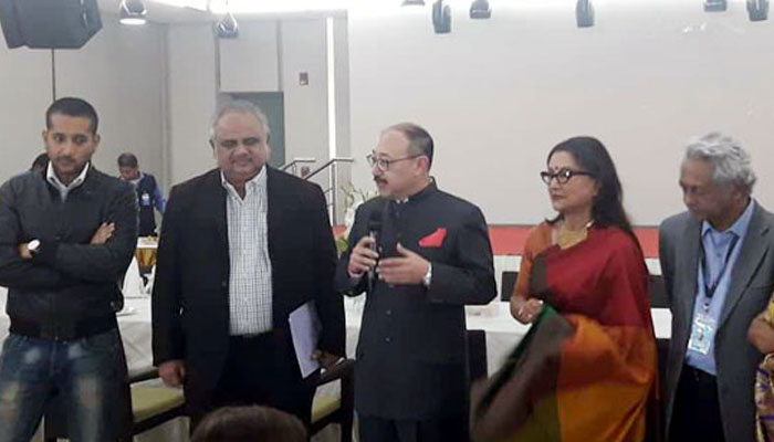 মাটির ময়নার প্রশংসায় অপর্ণা সেন