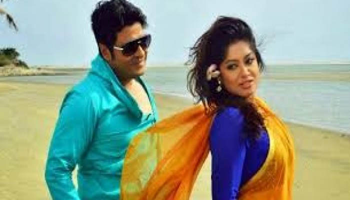 ফেরদৌস-মৌসুমীর ‘পোস্ট মাস্টার ৭১’ আসছে ডিসেম্বরে