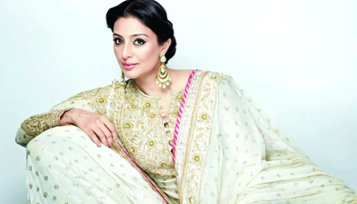 পাত্রীর বয়স ৩৫ +