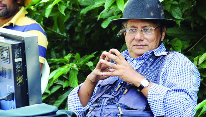 ‘রূপসা নদীর বাঁকে’ নিয়ে চিন্তিত নির্মাতা