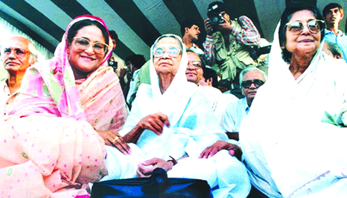 লেখক শেখ হাসিনা