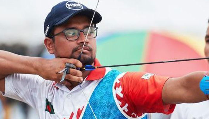 ১৮তম স্বর্ণ জিতলেন রোমান সানা