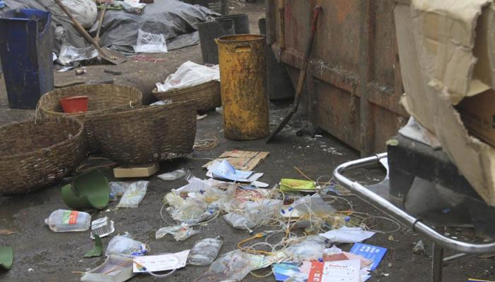 মেডিকেল বর্জ্যে বাড়ছে স্বাস্থ্য ও মৃত্যুঝুঁকি