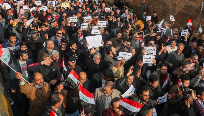 বাগদাদে বিক্ষোভে গুলিবর্ষণ, নিহত ২০