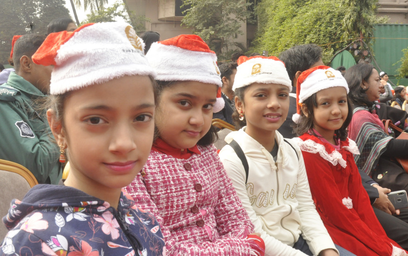 শিশুদের বড়দিন উদযাপন