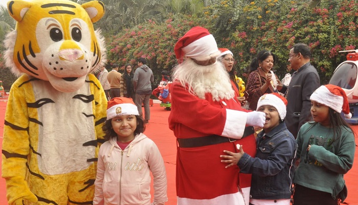 শিশুদের বড়দিন উদযাপন