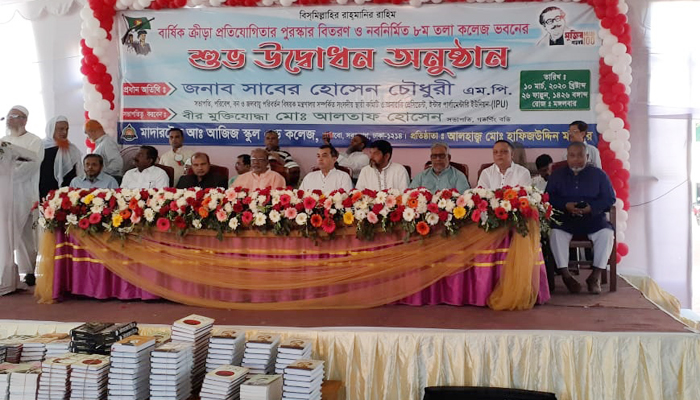 করোনা প্রতিহত করে দৃষ্টান্ত স্থাপন করতে চাই 