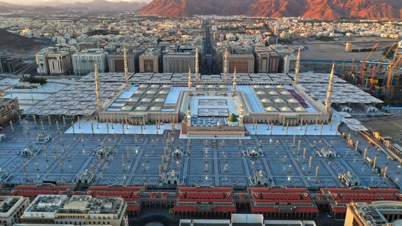 মক্কা-মদিনায় ২৪ ঘণ্টার কারফিউ জারি