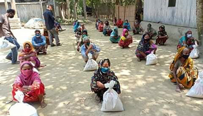 করোনায় খাদ্যহীন ১৪ ভাগ মানুষ