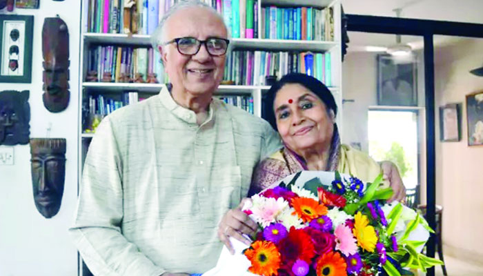 ঘরবন্দি সময়ে ‘ক্ষ্যাপা’র অনলাইন আড্ডা