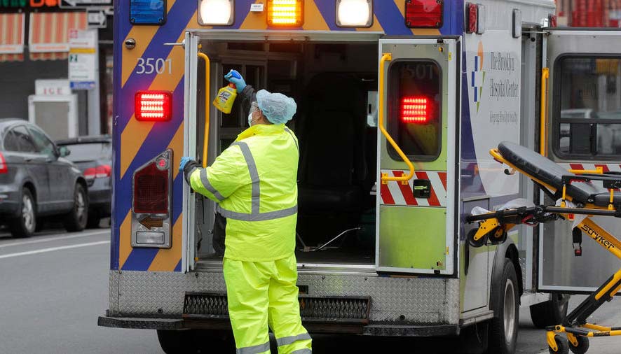 নিউইয়র্কে করোনার বিস্তার এতো কেন?