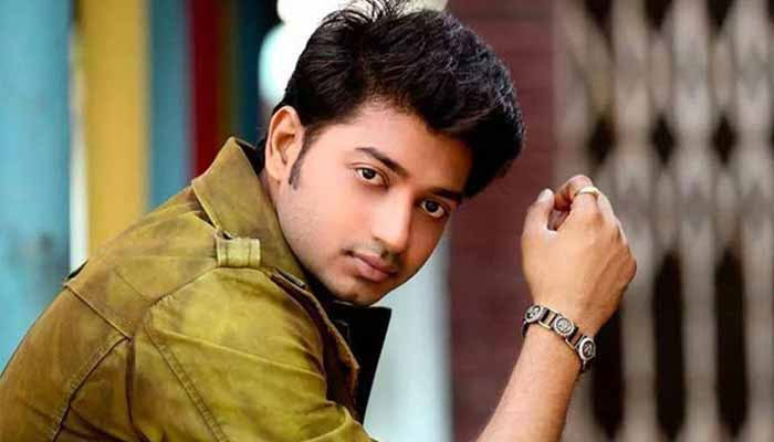 বিয়ের গুজবে কান দিতে ‘না’ করলেন বাপ্পি