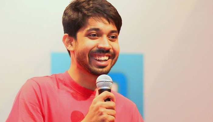 মৃত্যুর হুমকি পেয়ে যা বললেন আয়মান সাদিক