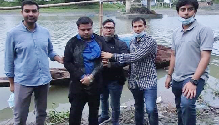 সাহেদকে গ্রেপ্তারের ছবি