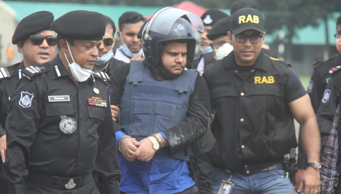 ঢাকা মেডিকেল হাসপাতালে সাহেদ