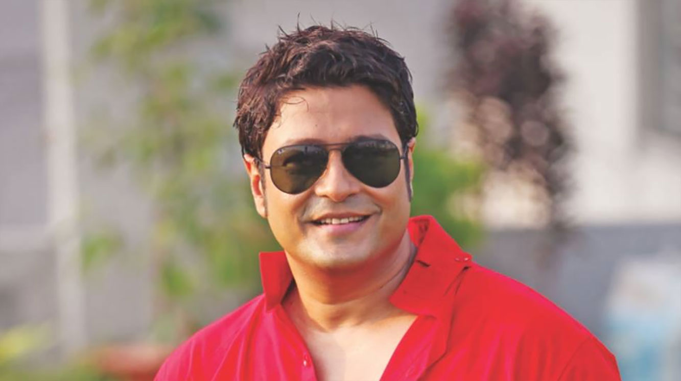 মনে হচ্ছে প্রকৃতি এখন নিঃশ্বাস নিচ্ছে