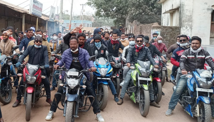 আ.লীগের মনোনয়ন প্রত্যাশী জনির মটরসাইকেল শোডাউন