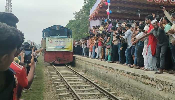 আন্তঃনগর ট্রেন এখন থেকে ব্রাহ্মণবাড়িয়ায় থামবে