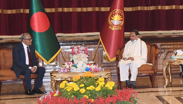 ইসি গঠনে রাজনৈতিক দলগুলোর সহযোগিতা চাইলেন রাষ্ট্রপতি