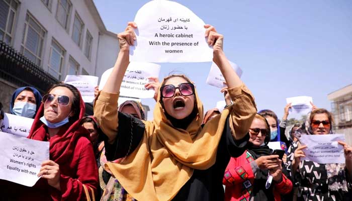 আফগানিস্তানের কাবুলে আবার বিক্ষোভ করল নারীরা