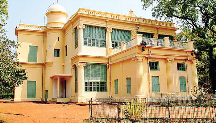 রবীন্দ্রনাথ ও বাংলা ভাষার বিশ্বসেরা স্মারক : শান্তিনিকেতন