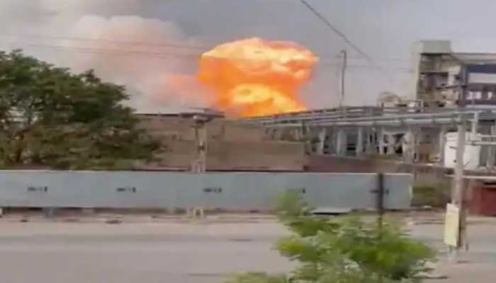 ভারতের গুজরাটে রাসায়নিক কারখানায় ভয়াবহ বিস্ফোরণ