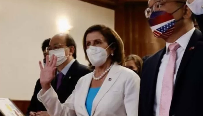 তাইওয়ানের পার্লামেন্টে ন্যান্সি পেলোসি, মার্কিন দূতকে তলব চীনের