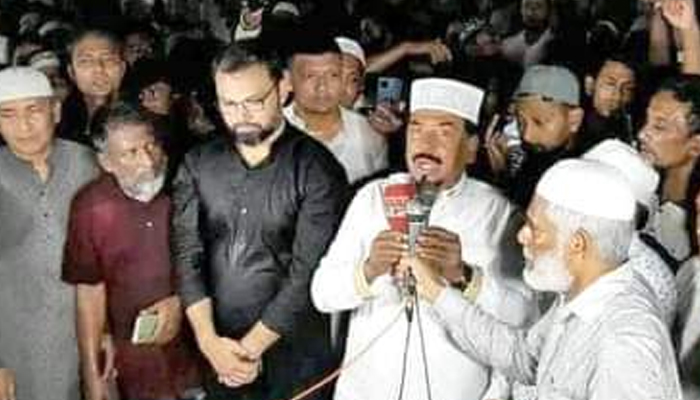 ভোলায় ছাত্রদল সভাপতি নুরে আলমের জানাজা, দাফন সম্পন্ন