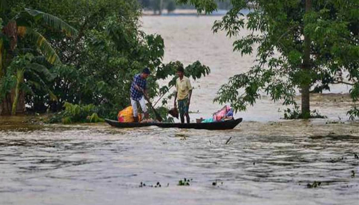 ভারতে বন্যা-ভূমিধসে ৩৩ জনের প্রাণহানি