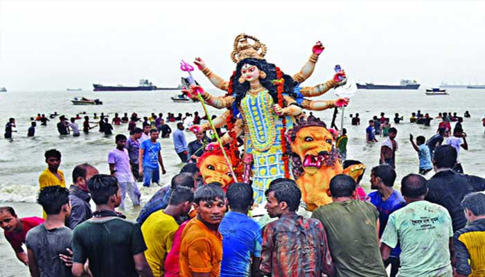 কৈলাসে ফিরলেন দুর্গা