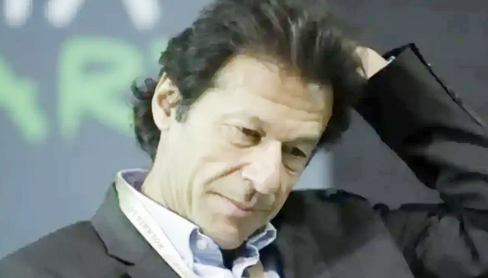 ইমরান খানের বিরুদ্ধে গ্রেপ্তারি পরোয়ানা