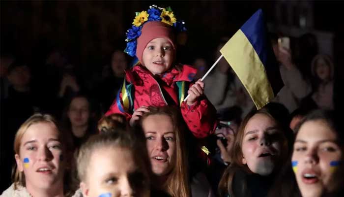 সেতু ভেঙে খেরসন ত্যাগ রুশ বাহিনীর