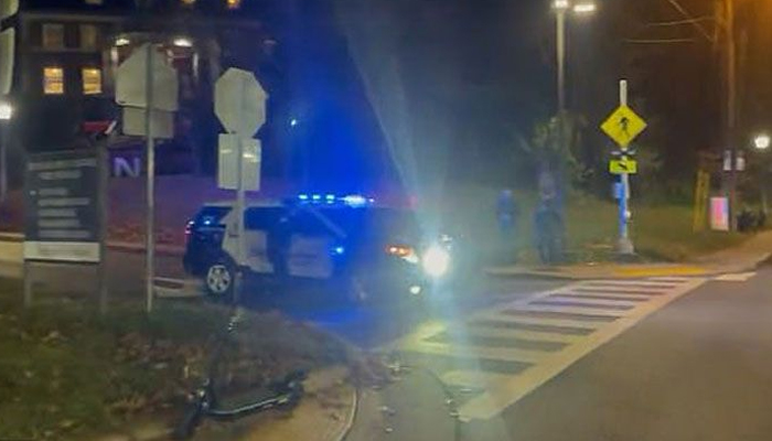 ভার্জিনিয়ার বিশ্ববিদ্যালয়ে ৩ জনকে গুলি করে হত্যা