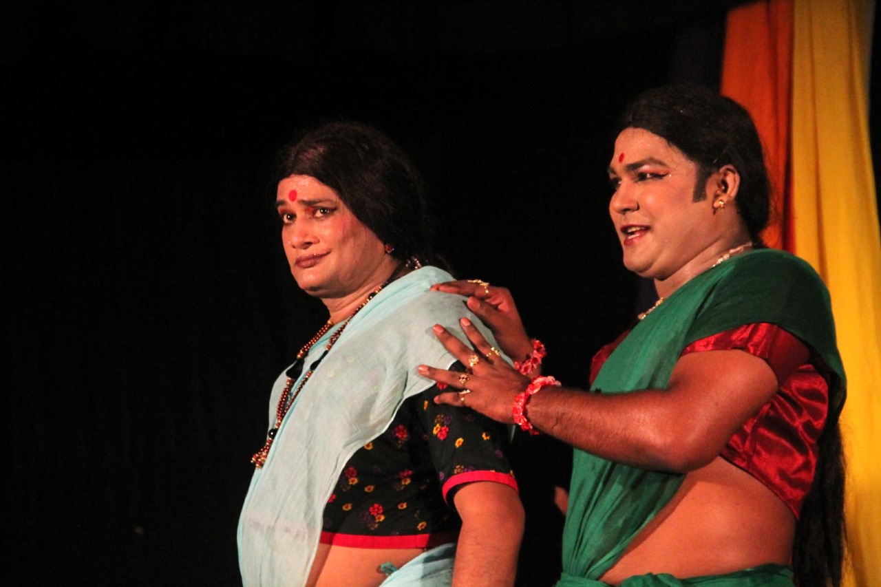 হিজড়া সমাজের সুখ-দুঃখ গাঁথা ‘শিখন্ডী কথা’