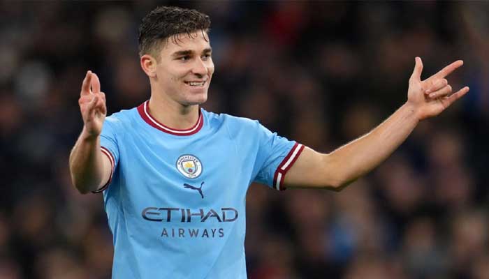 কে এই আলভারেজ