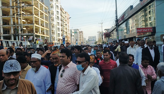 প্রধানমন্ত্রীর জনসভায় যোগ দিতে নেতাকর্মীদের ঢল