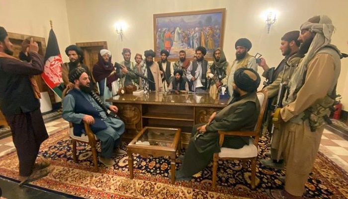 আফগানিস্তানে শরিয়া আইন জারি