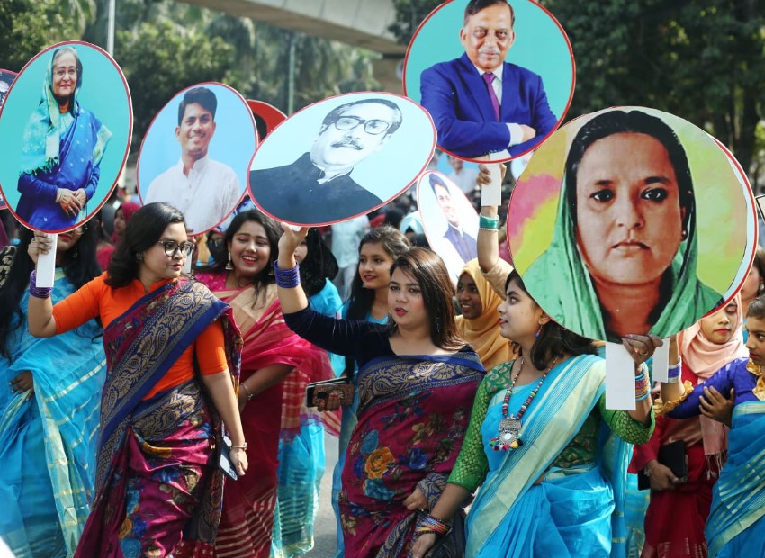 উৎসব আমেজে ছাত্রলীগের নেতাকর্মীরা