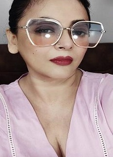ঢাকায় ভালোবাসা পেয়ে আপ্লুত শ্রীলেখা
