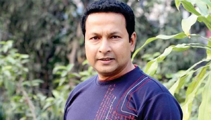 কলকাতায়ও চলে না হিন্দি সিনেমা