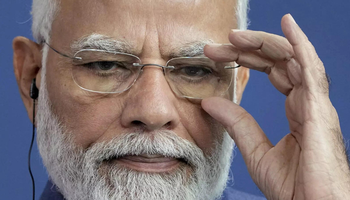 ভারতের প্রধানমন্ত্রীকে নিয়ে বিবিসির তথ্যচিত্র নিষিদ্ধ
