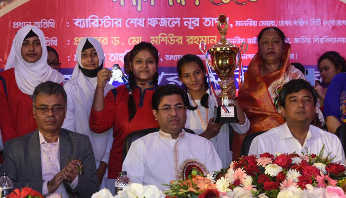যথাযথ শিক্ষা নিয়ে রাষ্ট্রকে গর্বিত করুন