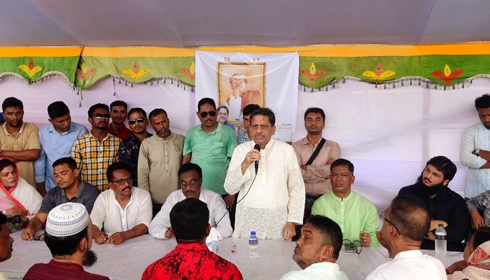 অভিযোগ-প্রতিশ্রুতি দিয়েই চলছে প্রার্থীদের প্রচারণা