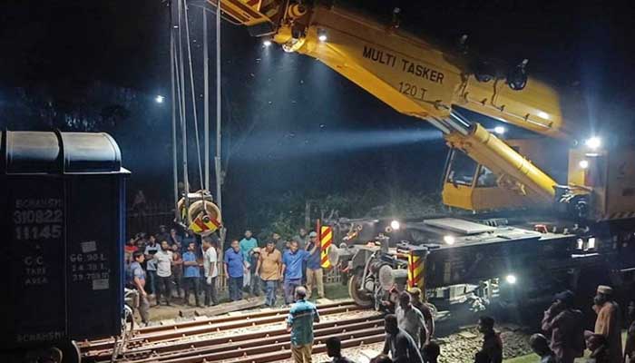 খুলনা ও উত্তরবঙ্গে রেল চলাচল শুরু