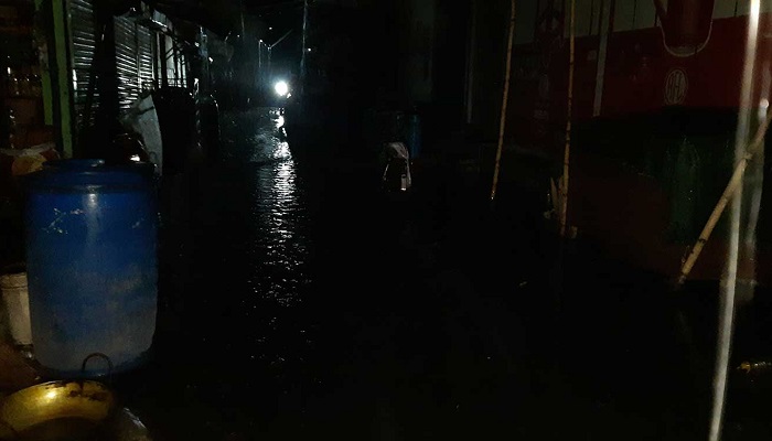 ঘূর্ণিঝড় ‘মোকা’: বিচ্ছিন্ন দ্বীপজেলা ভোলা