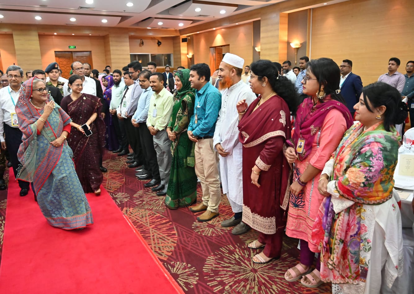 বাজেট পরবর্তী নৈশভোজে প্রধানমন্ত্রী
