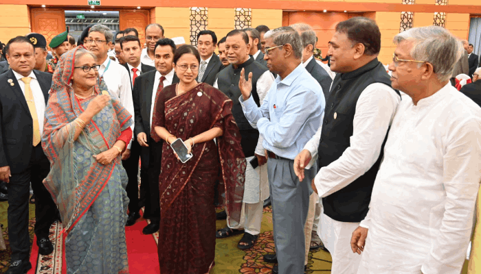 বাজেট পরবর্তী নৈশভোজে প্রধানমন্ত্রী