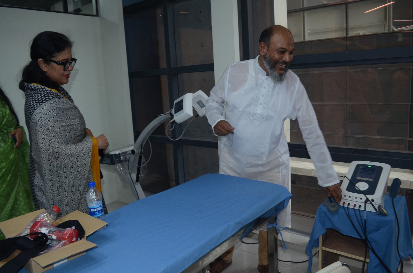 ধানমন্ডিতে স্প্রিং ফিজিওথেরাপি অ্যান্ড রিহ্যাবিলিটেশন সেন্টার উদ্বোধন