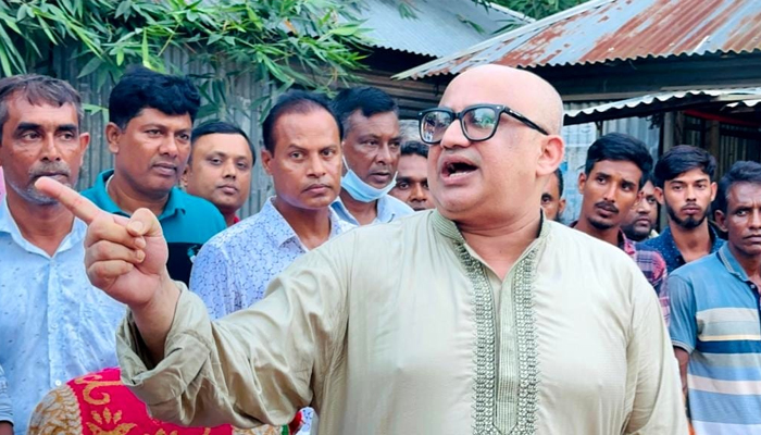 দেশ ও জনগণের সেবায় আ.লীগই পাশে থাকে