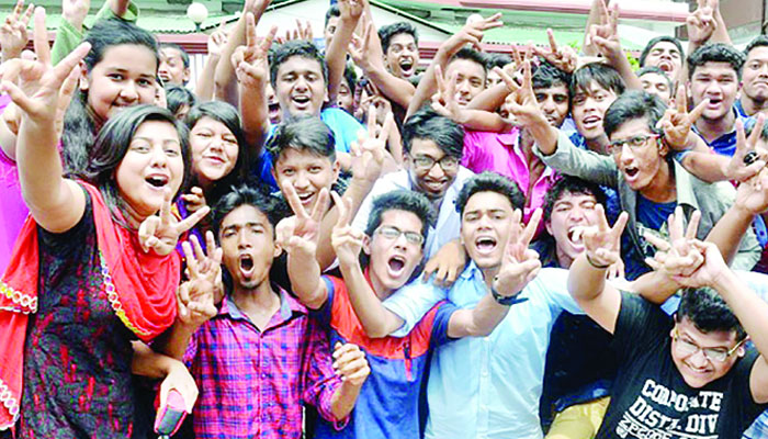 পাহাড়ের ক্ষুদ্র নৃগোষ্ঠীগুলোর যাপিত জীবন